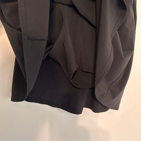 Athleta Everyday Skort Longer Length Skirt size 8 Tall Black - Picture 4 of 9